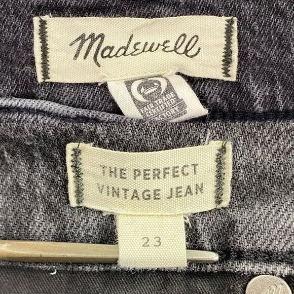 Madewell Women's The Perfect Vintage High Rise Tapered Jeans  |  Size:  23 - Picture 14 of 16